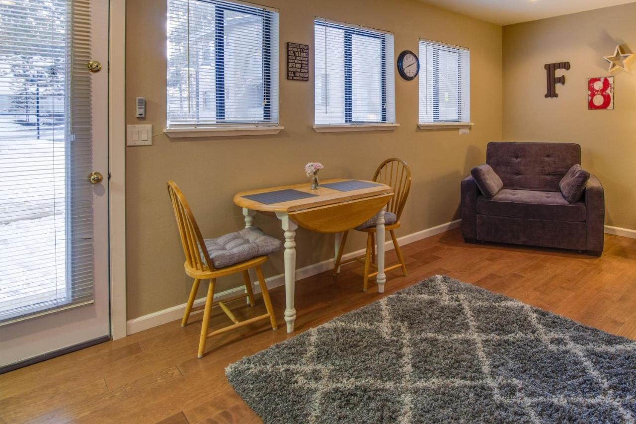 Powder Village Condo F8 Бенд Екстериор снимка