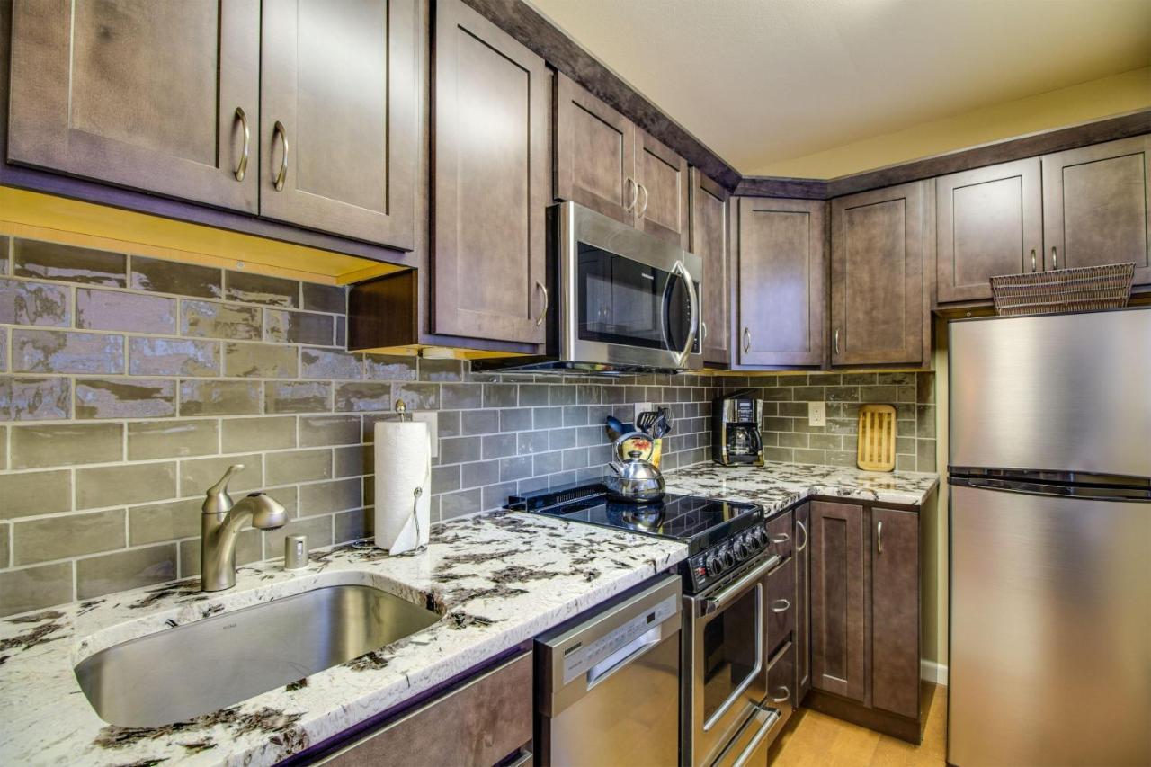 Powder Village Condo F8 Бенд Екстериор снимка