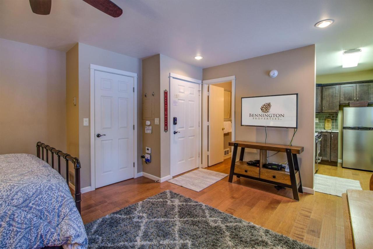 Powder Village Condo F8 Бенд Екстериор снимка